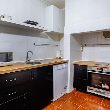 Lovely Apt In Bairro Alto Лиссабон Экстерьер фото